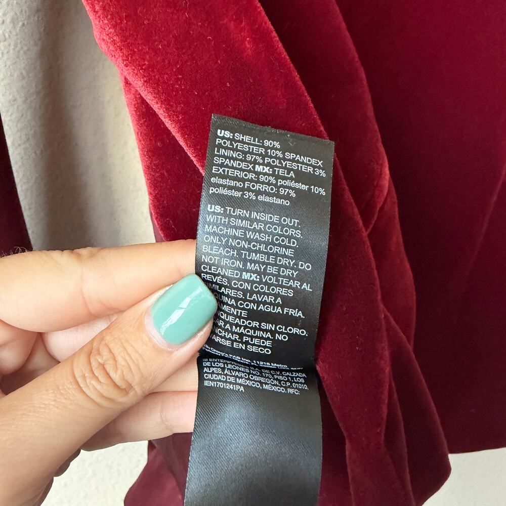 White House Black Market Burgundy Velvet Relaxed Blazer NWT Size 2 - Picture 5 of 6